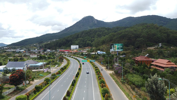 Đầu tư xây dựng, đưa vào khai thác loạt dự án giao thông lớn ở Tây Nguyên