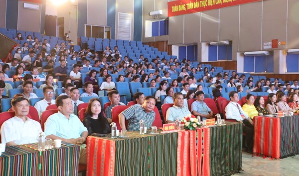 Opening Ceremony of the "Skillful Mass Communications" Competition for Administrative Agencies under the Provincial People's Committee of Dak Lak 2023 